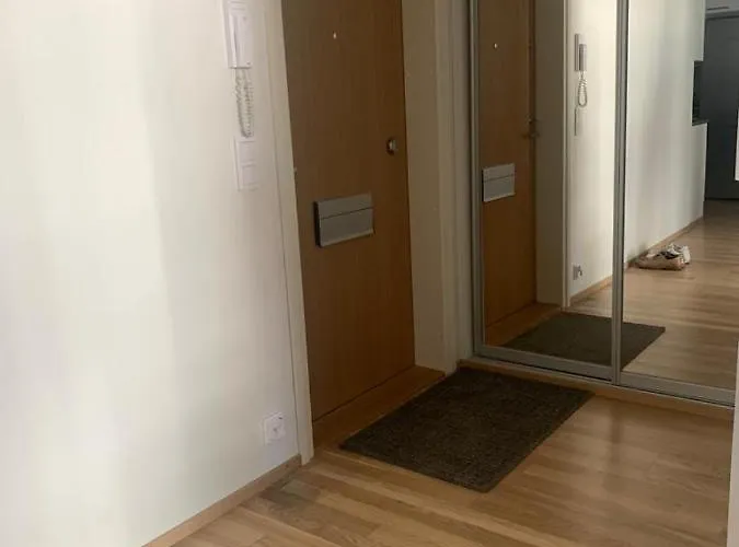 Modern One Bedroom Nearby Airport