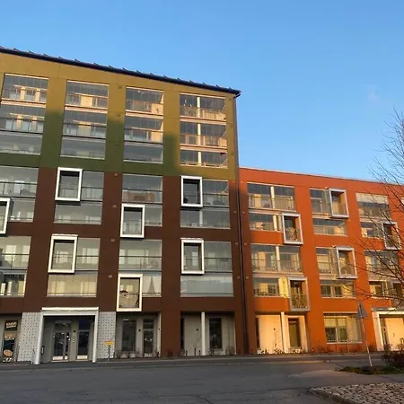 Modern One Bedroom Nearby Airport *